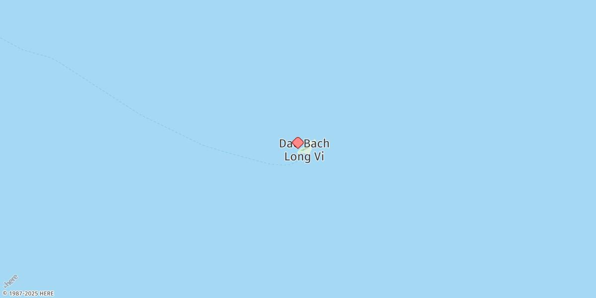 Map of Ile Bach Long Vi