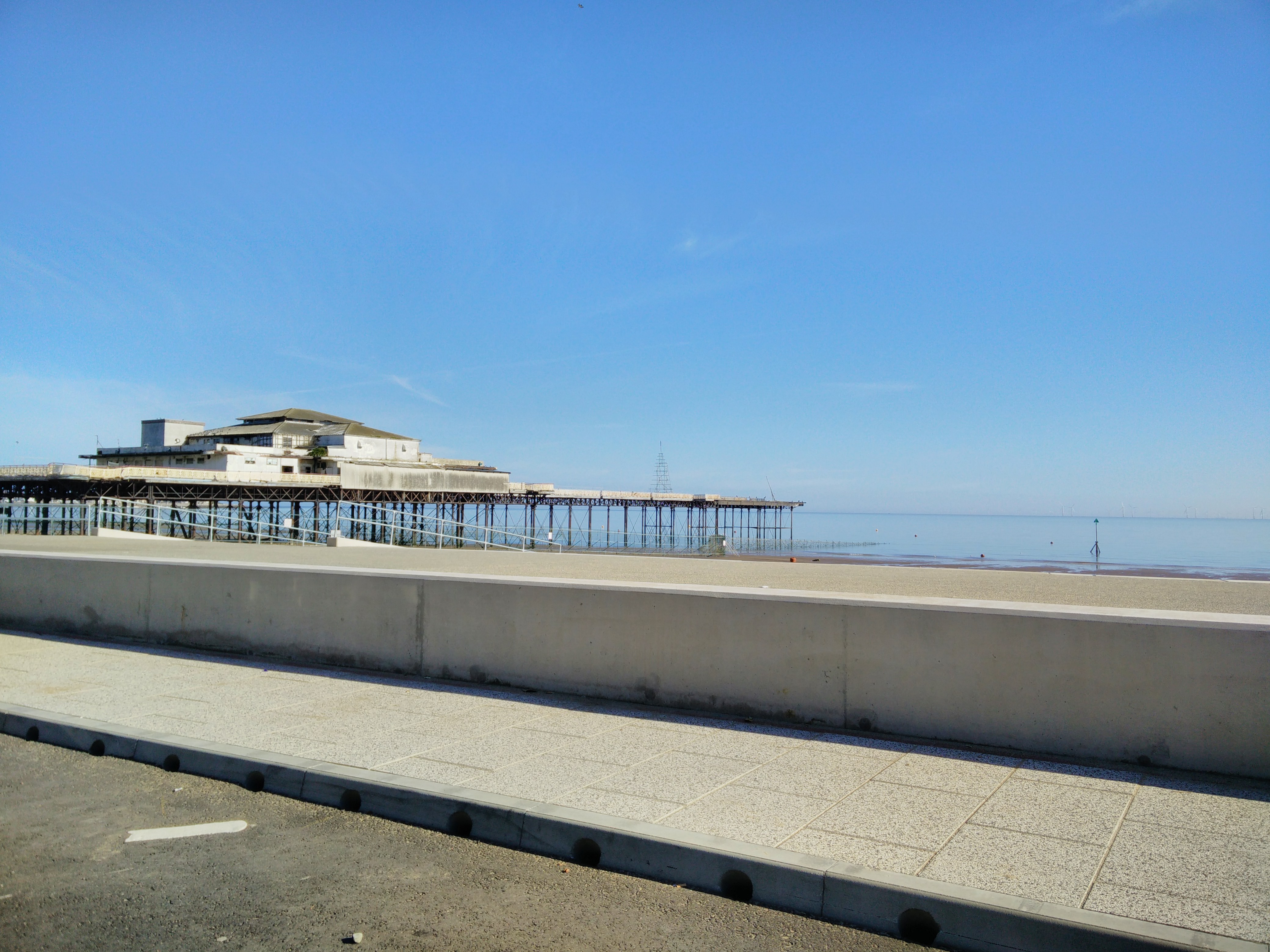 Deteriorating Pier Pavilion 2015