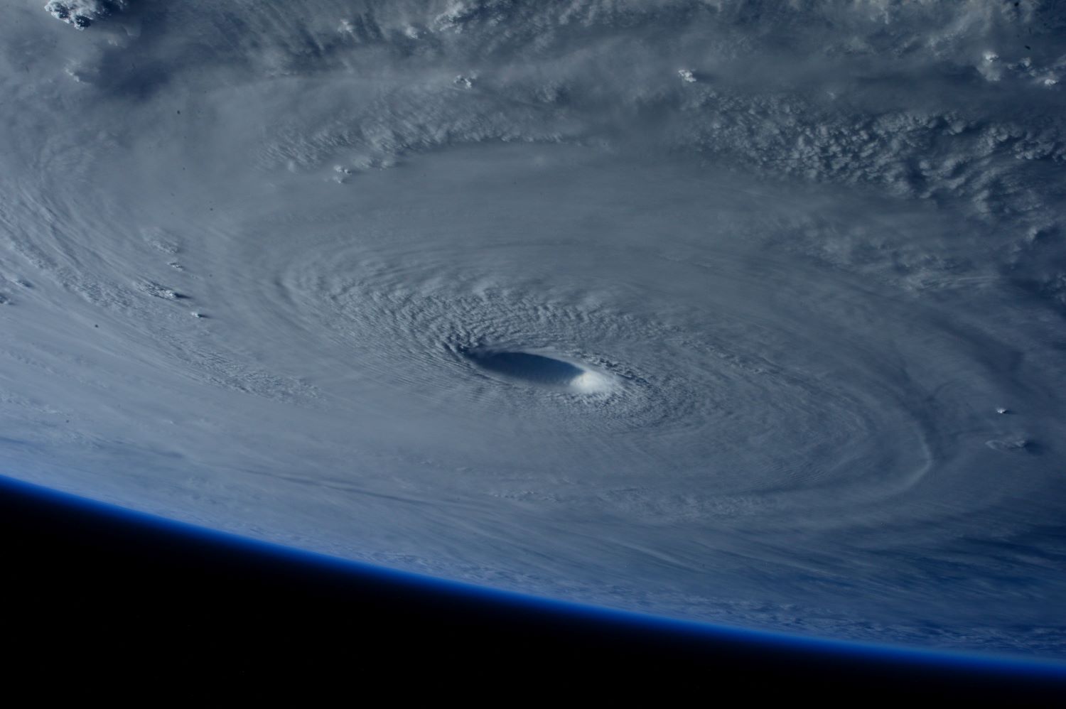 What causes a hurricane?