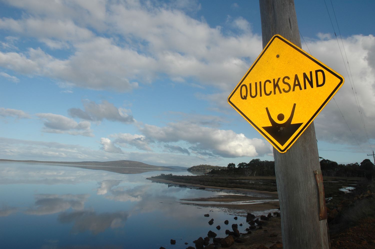 What is quicksand and what to do if you get stuck